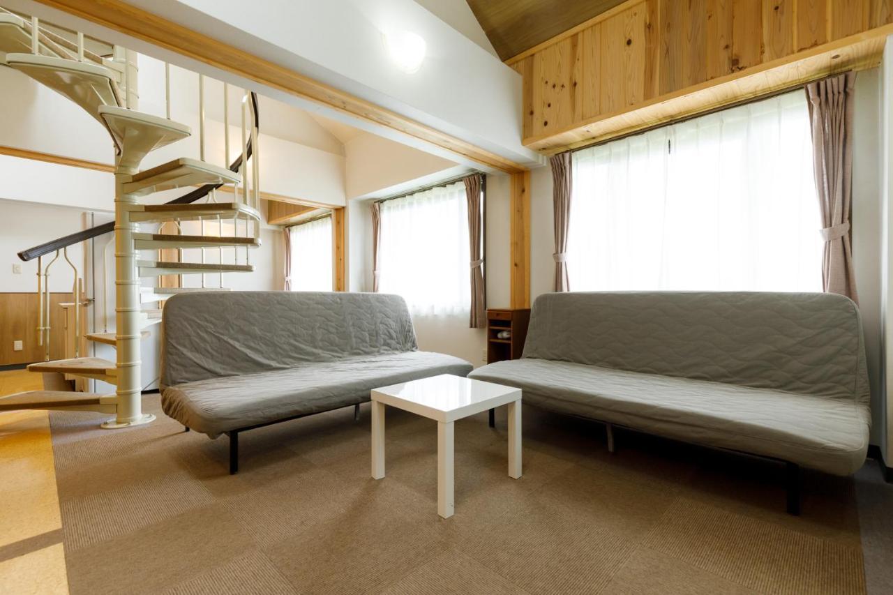 Tabist Condominium Hakuba Goryu Екстер'єр фото