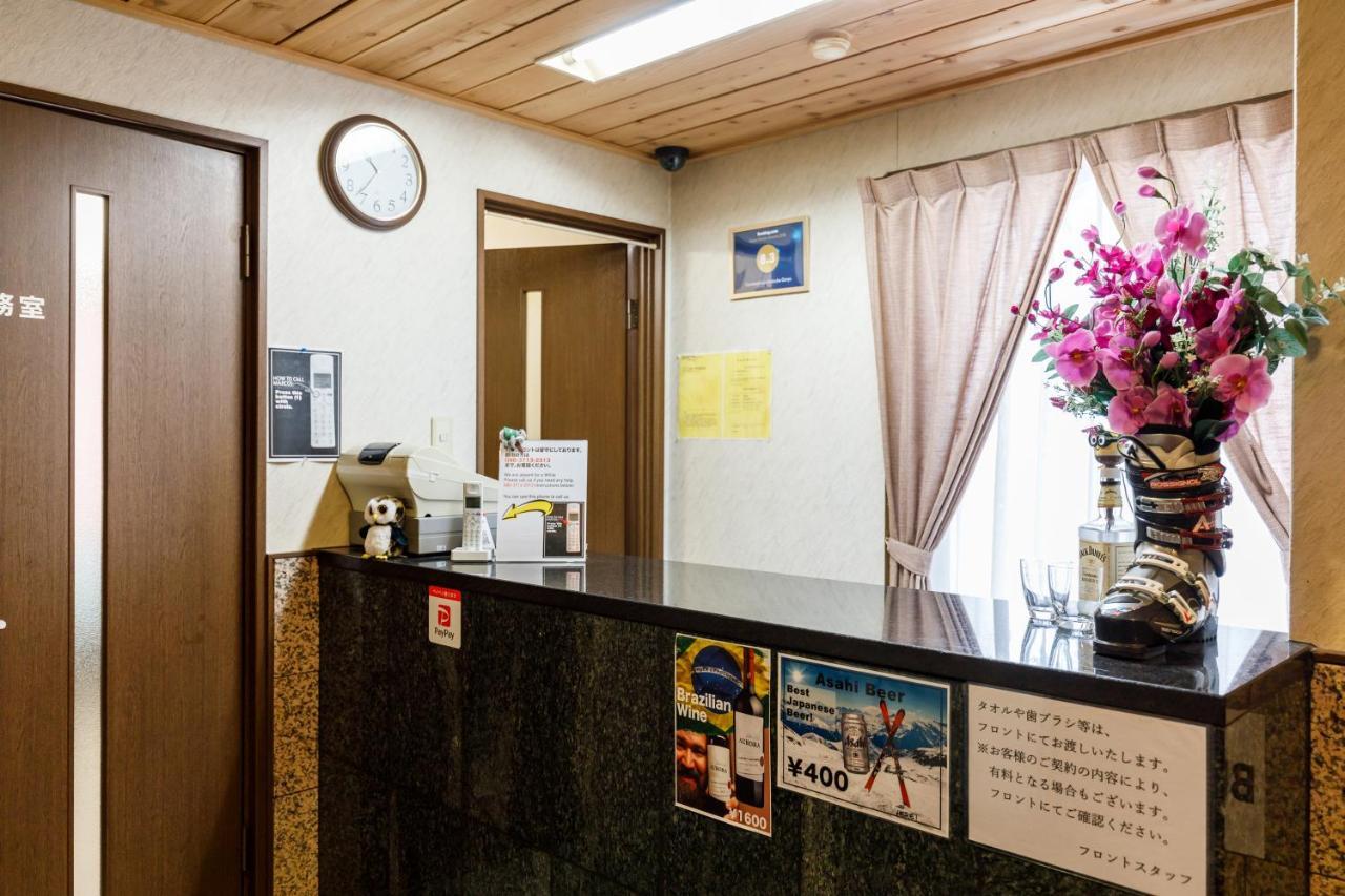 Tabist Condominium Hakuba Goryu Екстер'єр фото