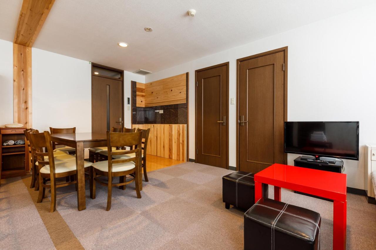 Tabist Condominium Hakuba Goryu Екстер'єр фото
