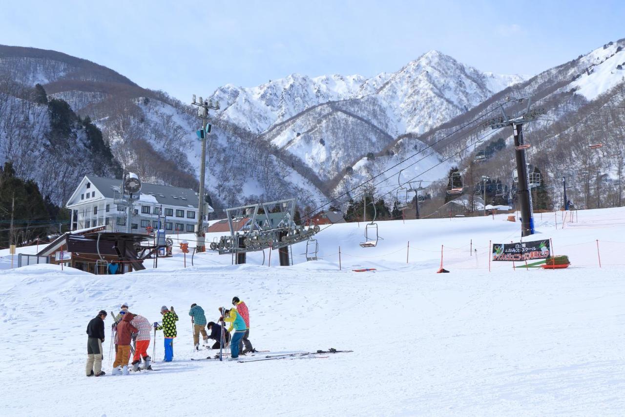 Tabist Condominium Hakuba Goryu Екстер'єр фото